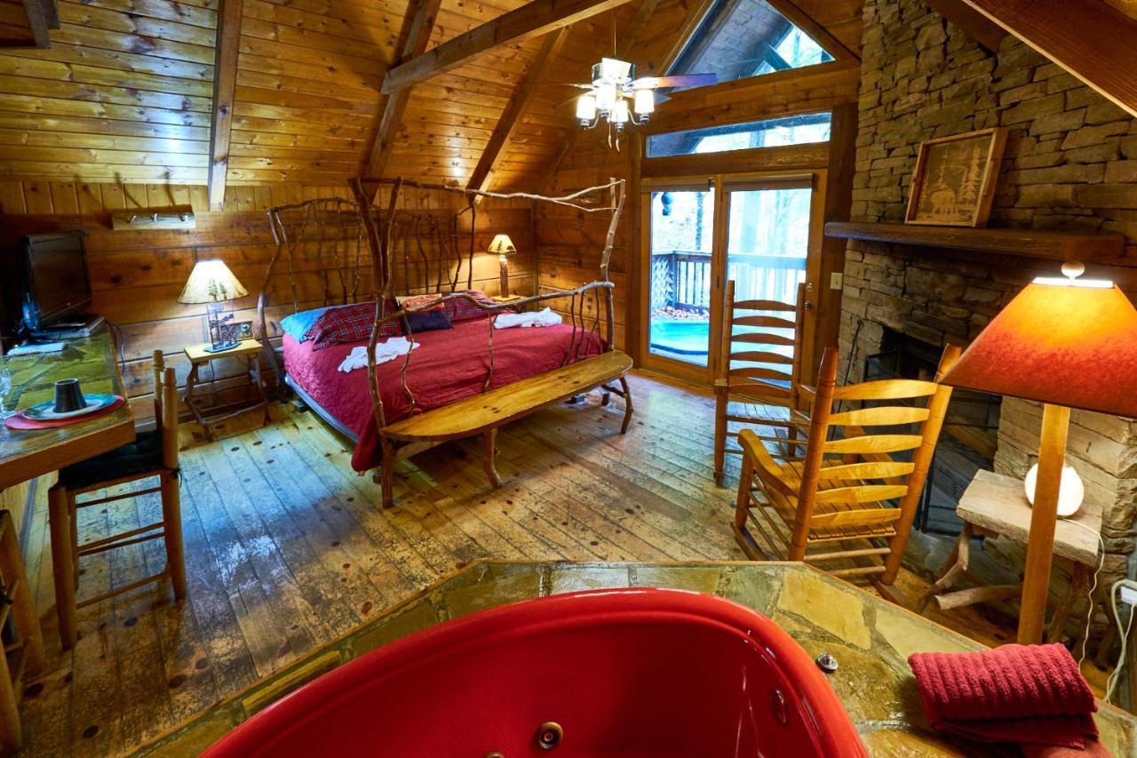 A Cabin In The Woods Pigeon Forge Exteriör bild