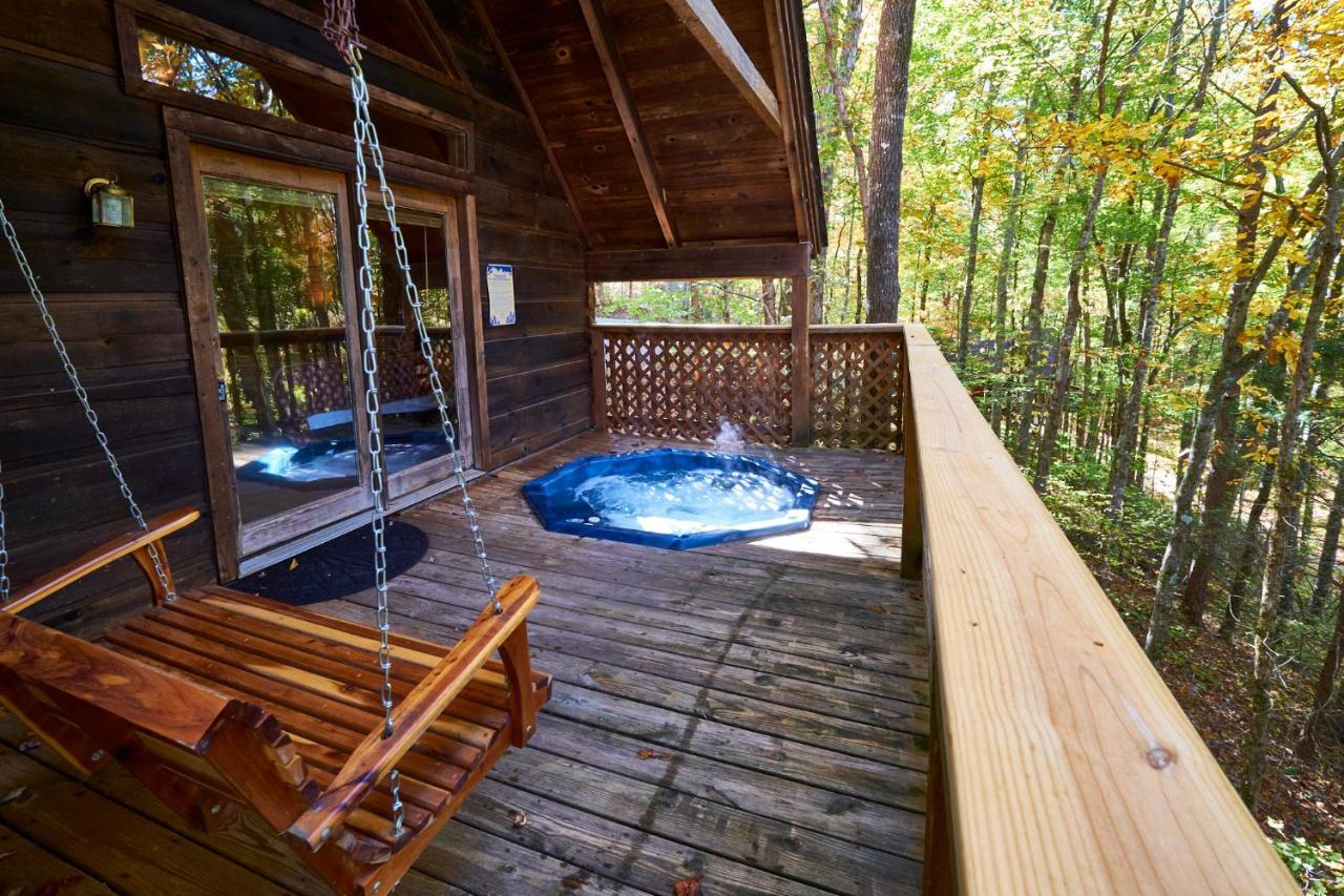 A Cabin In The Woods Pigeon Forge Exteriör bild