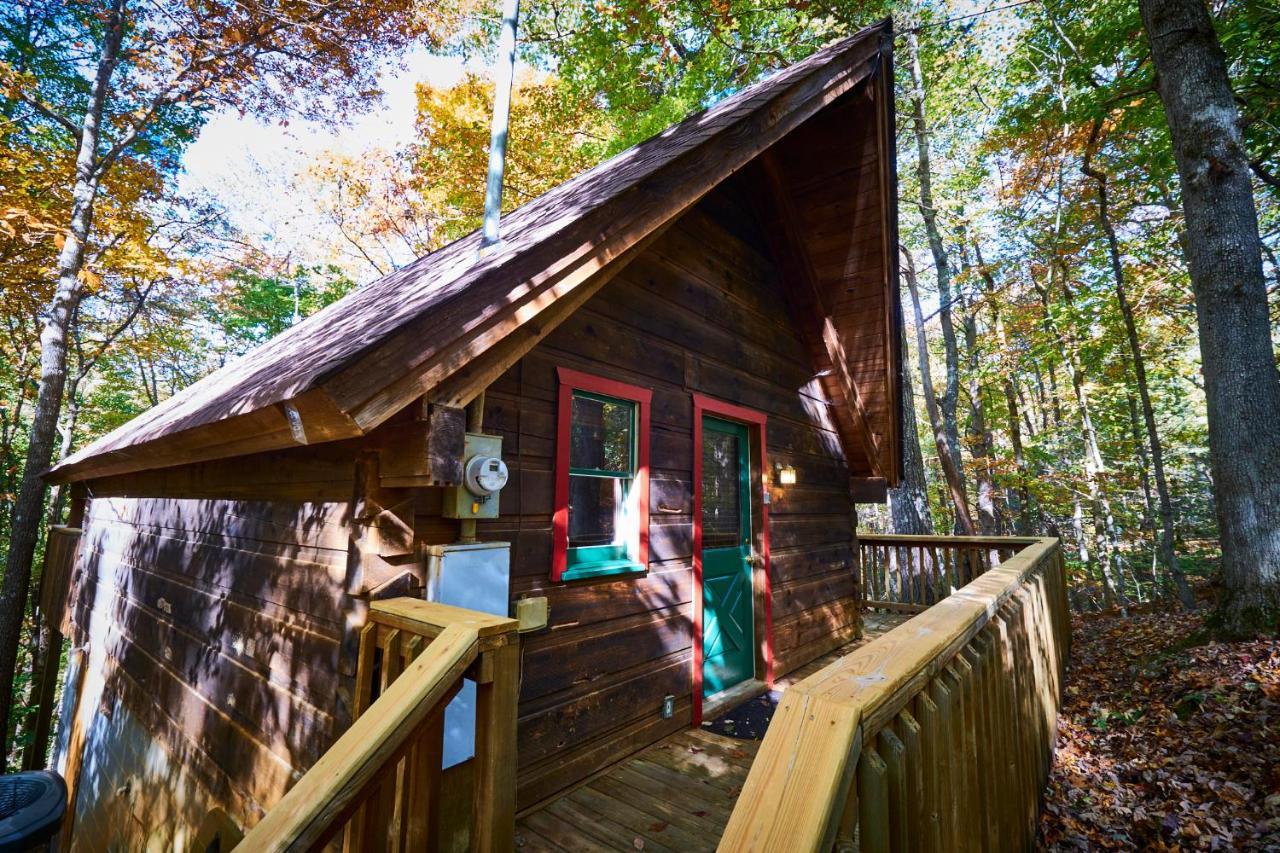 A Cabin In The Woods Pigeon Forge Exteriör bild