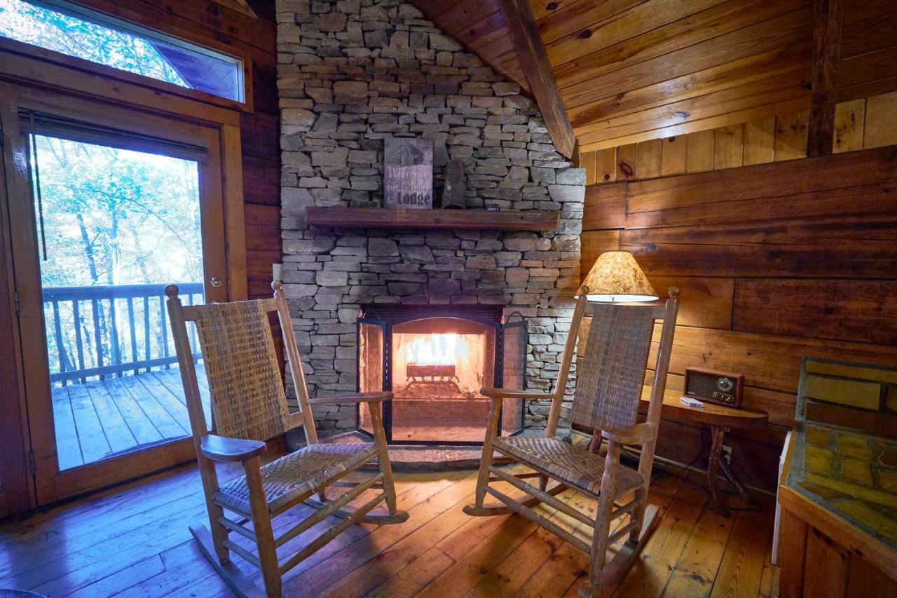 A Cabin In The Woods Pigeon Forge Exteriör bild